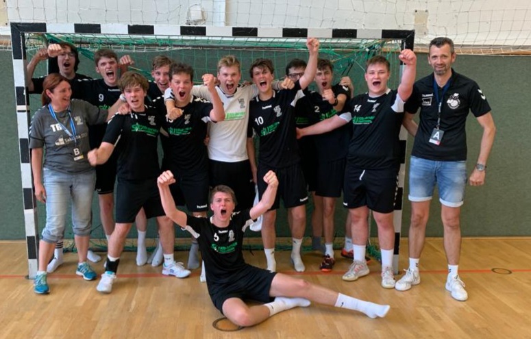 Landesmeister nach einer fabelhaften Saison: Die männliche Jugend A der JSG Altenburger Land